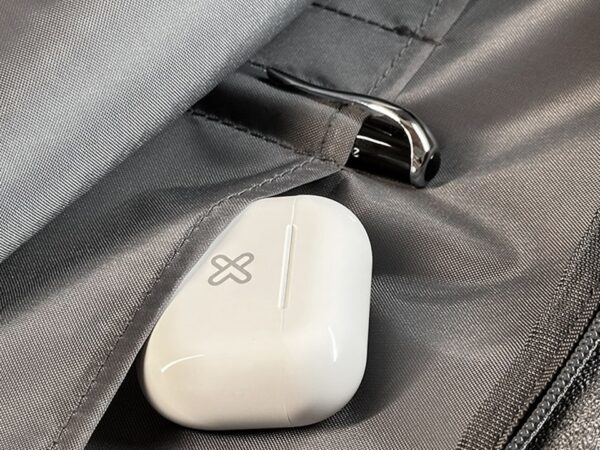Mochila Stendal KNB-577BK color negro Klip Xtreme - Imagen 5