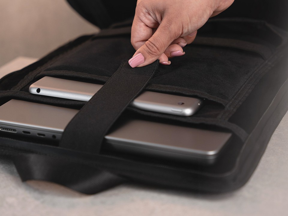 Mochila ADA negra KNB-720 Klip Xtreme - Imagen 2