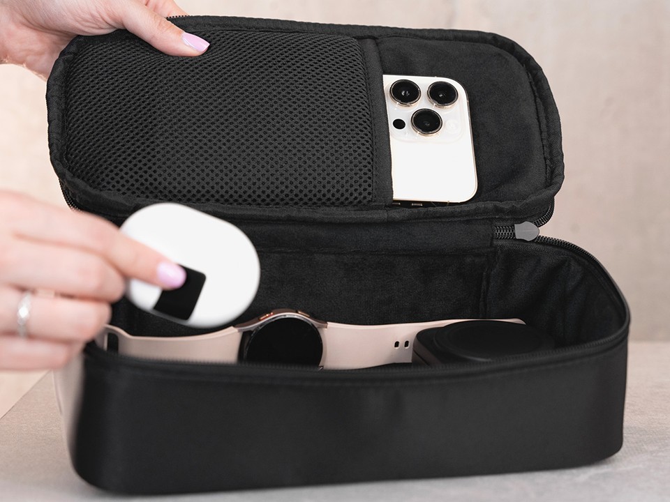 Organizador de accesorios tecnológicos Ada negro Klip Xtreme - Imagen 4