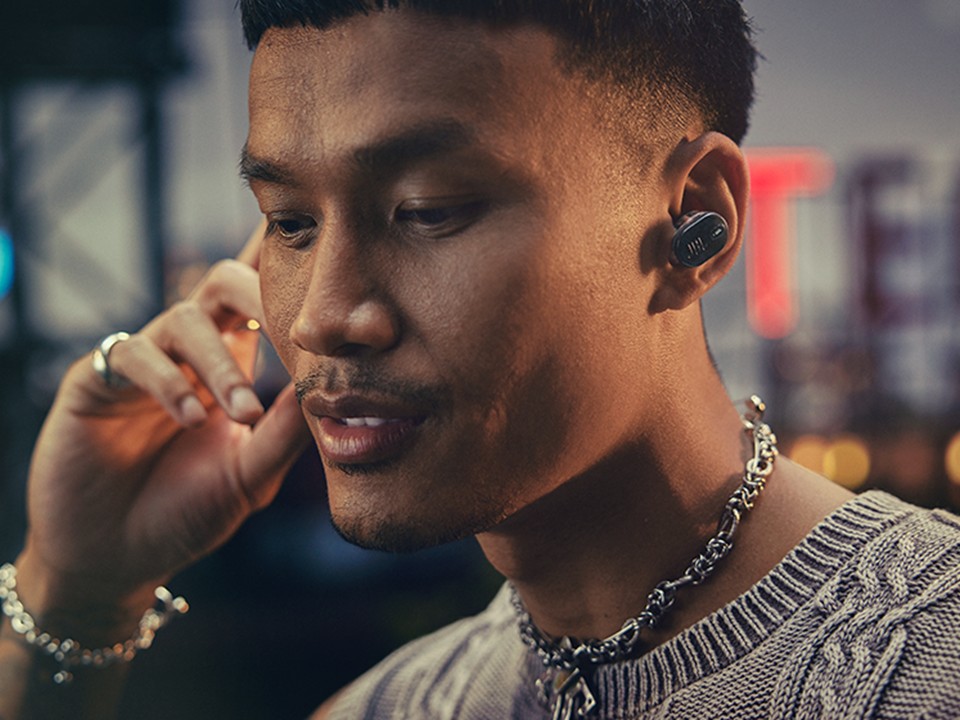 Audífonos JBL Tune Buds 2 Ghost Edition negro - Imagen 8