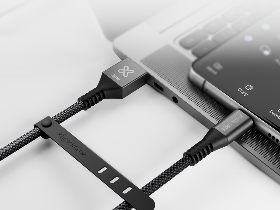 Cable USB-C de 30 W (12V/2.5A) PowerGo 050 KAC-050-10FT Klip Xtreme - Imagen 4