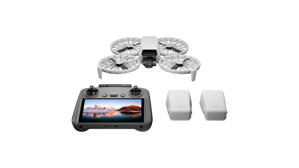 Drone DJI Flip Fly More Combo con Control Remoto DJI RC 2 (Cámara 4K HDR, Sensor de Obstáculos, Control con Pantalla HD, Kit Volar Más) - DJI
